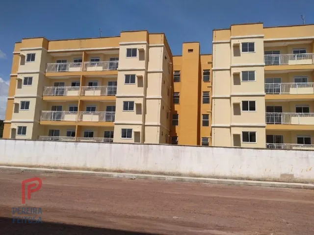 Imagem: O apartamento possui 2 Dormitórios, 1 Suíte, 2 Banheiros