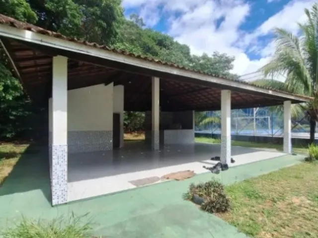 Imagem 8: Apartamento reformado com 2/4, sala, 3º andar escada vender Condominio vale do Bosque na