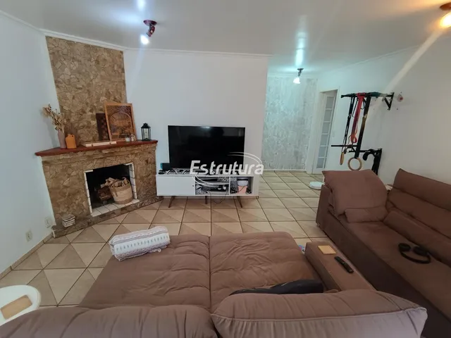 Imagem 6: Belíssima casa na Tancredo Neves com 3 dormitórios sendo 1 suíte