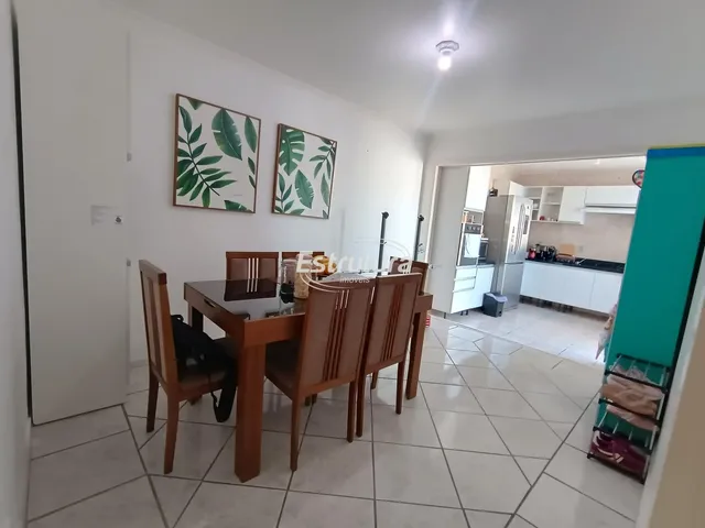 Imagem 7: Belíssima casa na Tancredo Neves com 3 dormitórios sendo 1 suíte