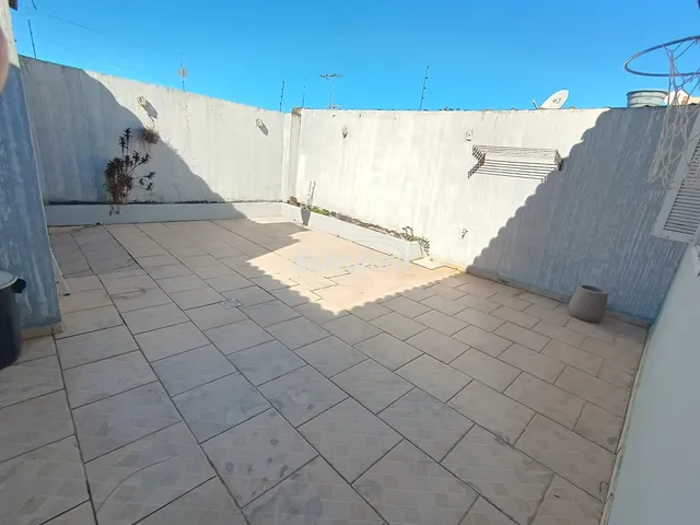 Imagem 2: Belíssima casa na Tancredo Neves com 3 dormitórios sendo 1 suíte
