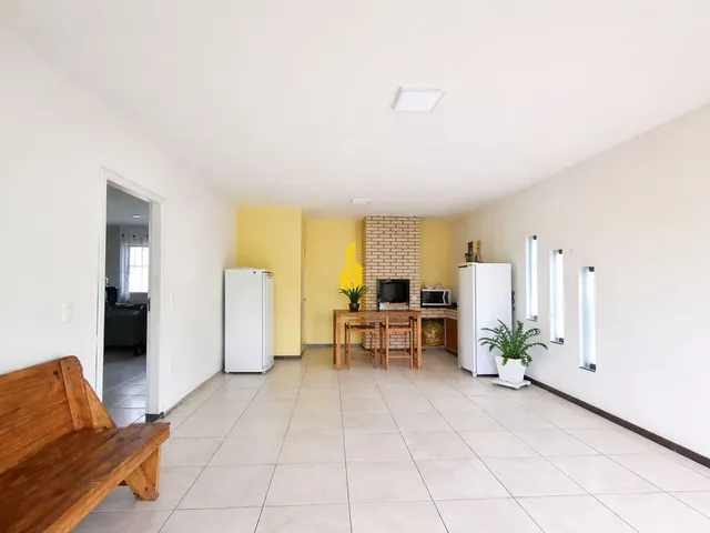Imagem 9: Casa com amplo terreno em Rio dos Cedros-SC