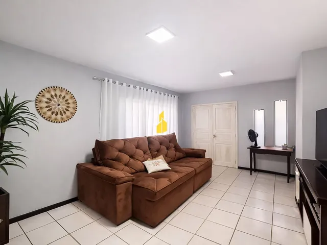 Imagem 4: Casa com amplo terreno em Rio dos Cedros-SC