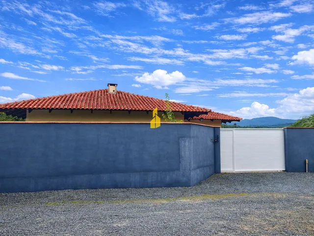 Imagem 12: Casa com amplo terreno em Rio dos Cedros-SC