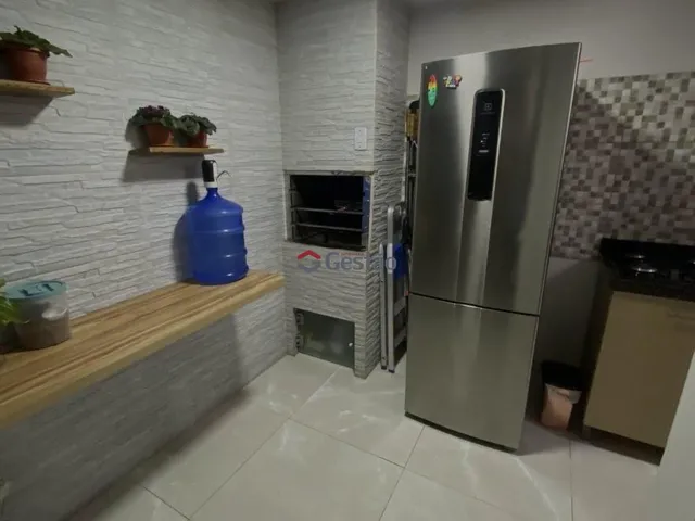 Imagem 1: Casa em condomínio fechado com 02 dormitórios Bairro Olaria