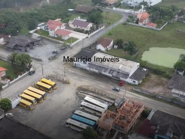 Imagem 8: Galpão Comercial no centro da cidade de Taió. Terreno com 1.500m², Galpão com 750,00