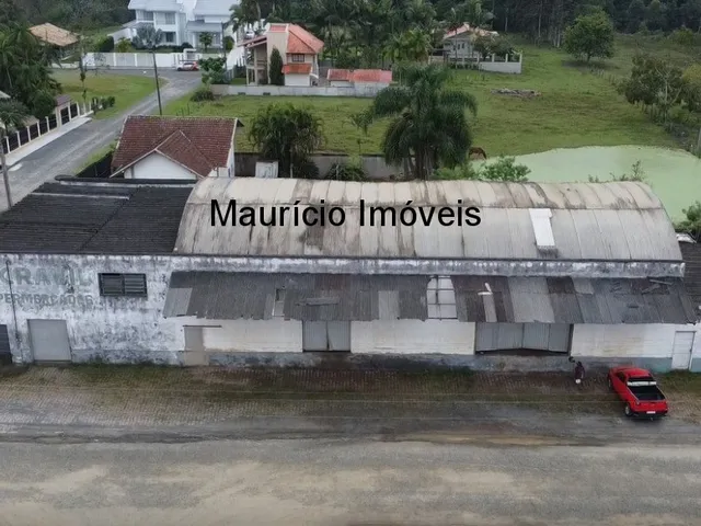 Imagem 11: Galpão Comercial no centro da cidade de Taió. Terreno com 1.500m², Galpão com 750,00