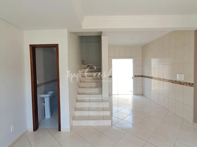Imagem 6: Sobrado para locação, no Bairro Neves, PONTA GROSSA - PR