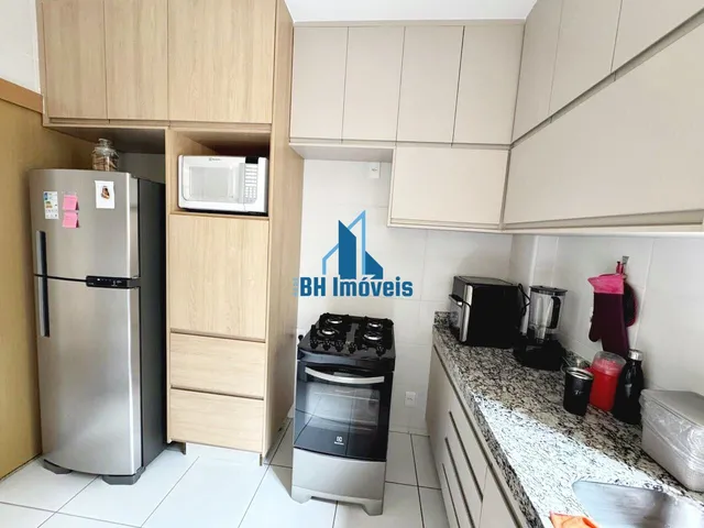 Imagem 13: Apartamento com Área Privativa à Venda de 3 Quartos com suíte no Bairro Gutierrez