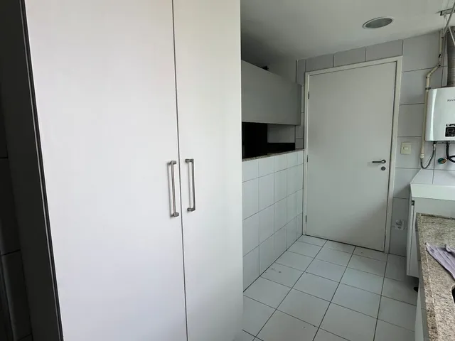 Imagem 2: Apartamento à venda no bairro Boa Viagem - Recife/PE, SUL