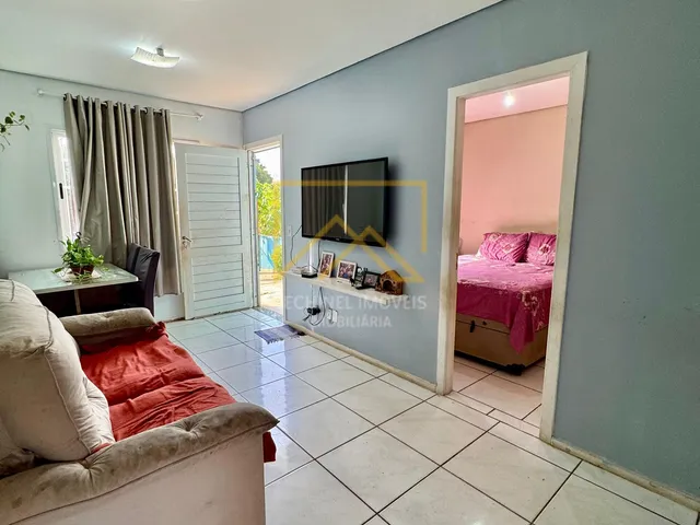 Imagem 1: Casa à venda no bairro Chácara das Rosas - Cachoeirinha/RS