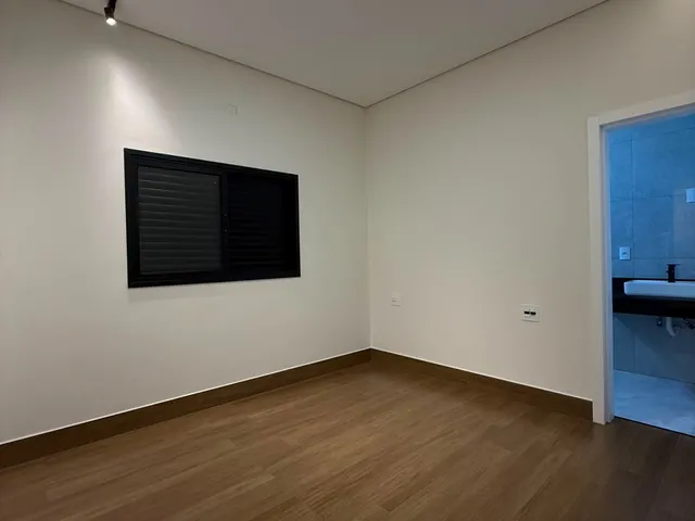 Imagem 3: Casa Botânico R$ 1.400.000,00