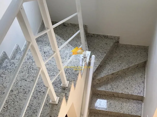Imagem 12: CASA DUPLEX COM 3 QUARTOS SENDO 1 SUÍTE A VENDA NO BAIRRO EXTENSÃO DO BOSQUE EM RIO DAS