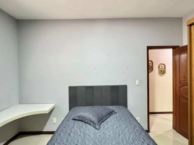 Imagem 7: Casa à venda no Bom Clima, em Juiz de Fora, com 3 quartos, escritório, 220m²