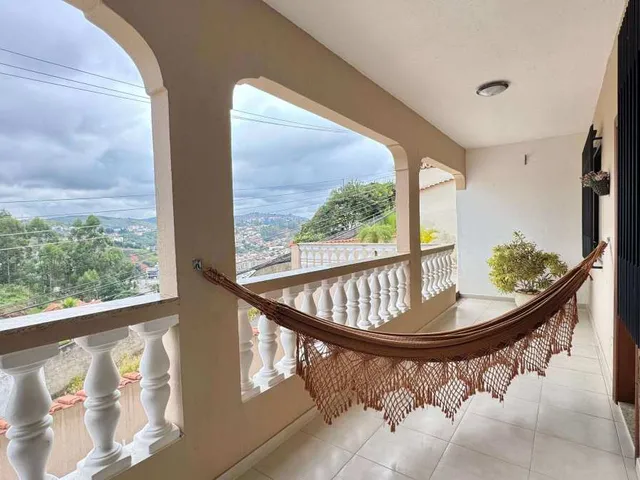 Imagem 13: Casa à venda no Bom Clima, em Juiz de Fora, com 3 quartos, escritório, 220m²