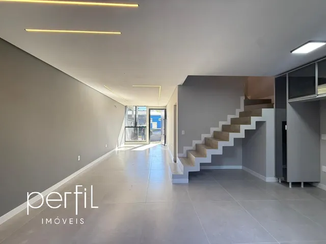 Imagem 2: Imperdível: Casa à venda na cidade de Joinville-SC, bairro Glória, 3 quartos, 3