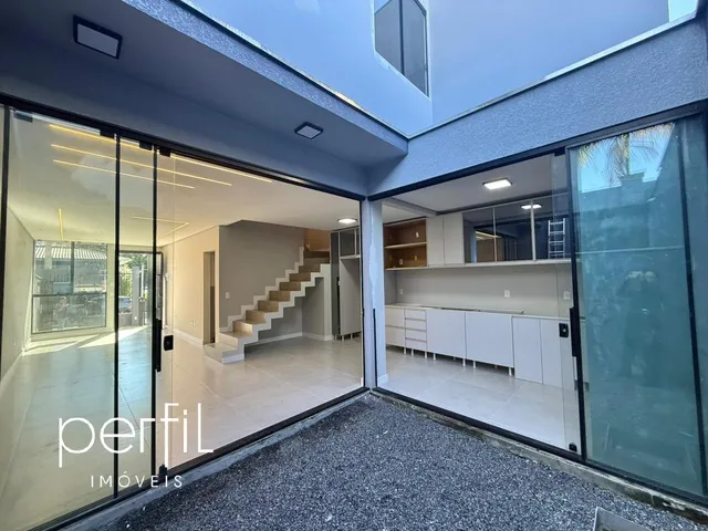 Imagem 5: Imperdível: Casa à venda na cidade de Joinville-SC, bairro Glória, 3 quartos, 3