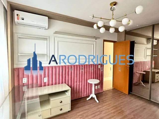 Imagem 11: Apartamento à Venda em Pituaçu Nascente Vista Mar em Condomínio Alto Padrão 200m²