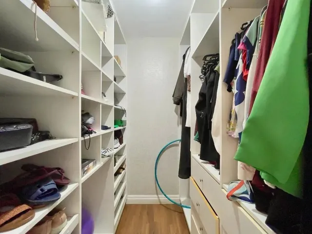 Imagem 9: Apartamento para venda em Jardim Marajoara com 4 quartos, sendo 1 suíte, 116m²