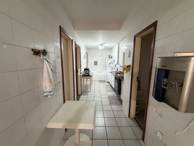 Imagem 4: Amplo apartamento 3 quartos, sendo 1 reversível, sol da manhã no Centro de Guarapari