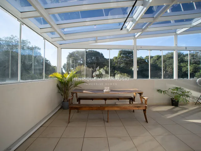 Imagem 16: Duplex Reformado com Terraço e Vista para o Bosque no Ecoville