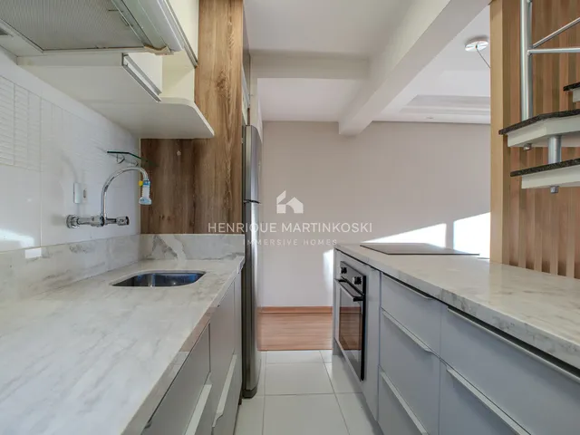 Imagem 4: Duplex Reformado com Terraço e Vista para o Bosque no Ecoville