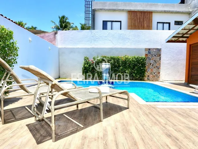 Imagem 14: Paraiso - Casa à Venda em Guarajuba no Condomínio Paraíso com 7 Quartos e Piscina a