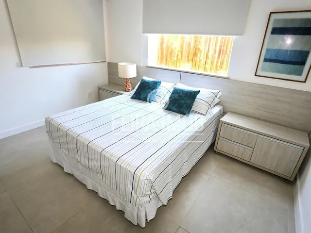 Imagem 10: Paraiso - Casa à Venda em Guarajuba no Condomínio Paraíso com 7 Quartos e Piscina a