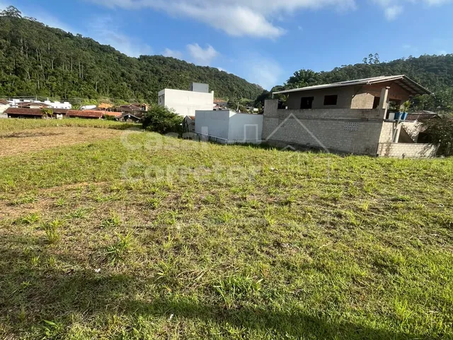 Imagem: Terreno à venda no bairro Bateas - Brusque/SC