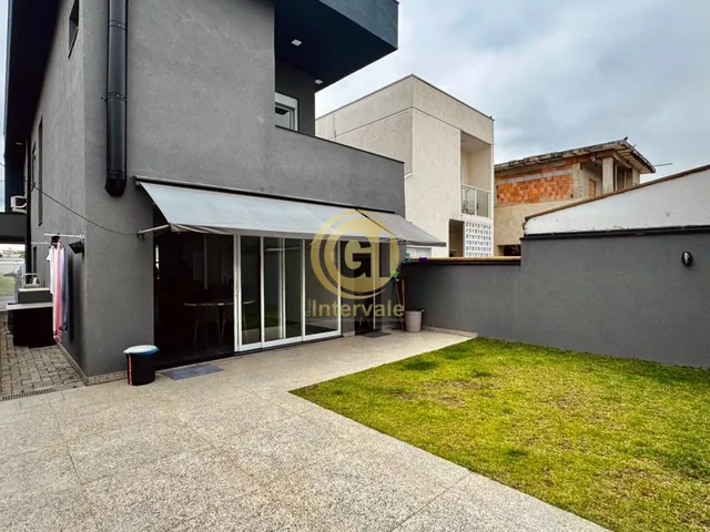 Imagem 5: Sobrado de Alto Padrão Mobiliado em Condomínio - Jardim Jacinto, Jacareí-SPLuxo