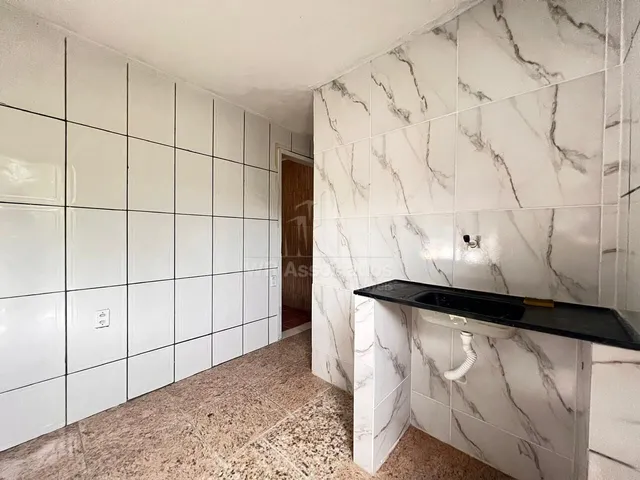 Imagem 3: Casa de fundos com 1 quarto - Santa Luzia