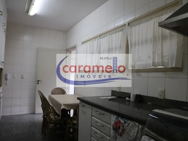 Imagem 3: Venda de Apartamento de Luxo com 3 Quartos e 2 Suítes em Santa Cecília, São Paulo