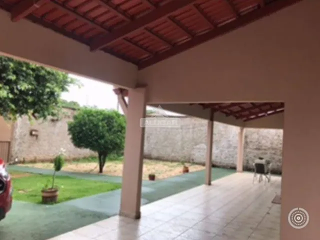 Imagem 3: Casa - 2Q com amplo quintal - 309 Sul