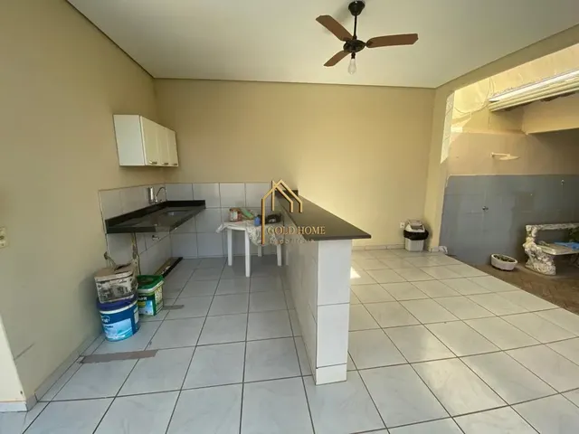 Imagem 2: ? VENDA — Sobrado no Bairro Baú