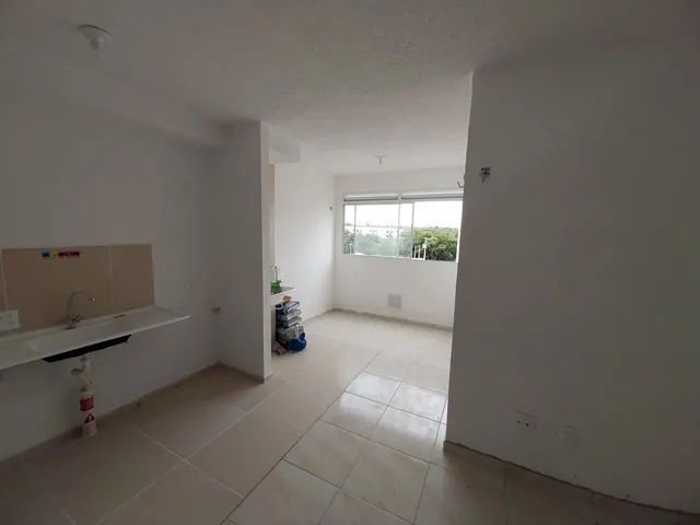 Imagem 2: AP2390) Um Apartamento medindo 39m² localizado na Lagoa Redonda