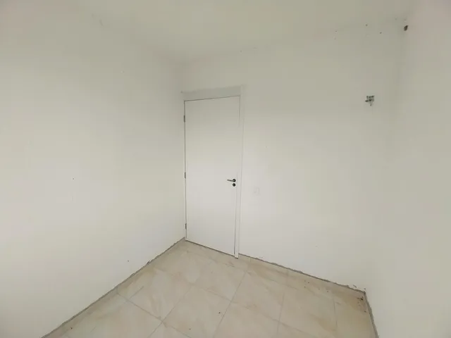 Imagem 10: AP2390) Um Apartamento medindo 39m² localizado na Lagoa Redonda