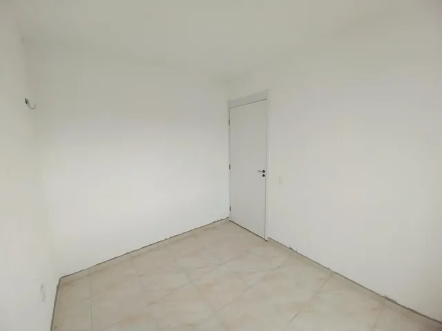 Imagem 12: AP2390) Um Apartamento medindo 39m² localizado na Lagoa Redonda