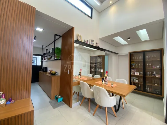 Imagem 13: Imperdível: Casa à venda em Porto Alegre-RS, bairro Hípica, com 3 quartos, 1 suíte, 2