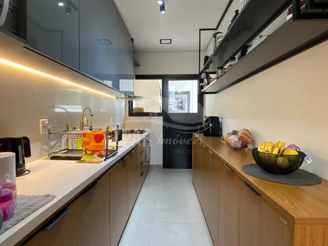 Imagem 10: Imperdível: Casa à venda em Porto Alegre-RS, bairro Hípica, com 3 quartos, 1 suíte, 2