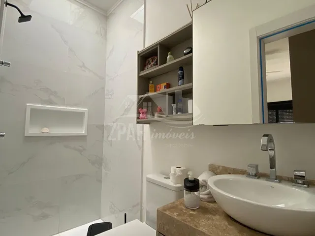 Imagem 9: Imperdível: Casa à venda em Porto Alegre-RS, bairro Hípica, com 3 quartos, 1 suíte, 2