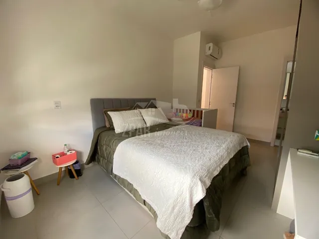 Imagem 5: Imperdível: Casa à venda em Porto Alegre-RS, bairro Hípica, com 3 quartos, 1 suíte, 2