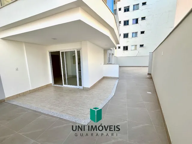 Imagem 3: Apartamento à venda no Centro de Guarapari com área externa e lazer completo