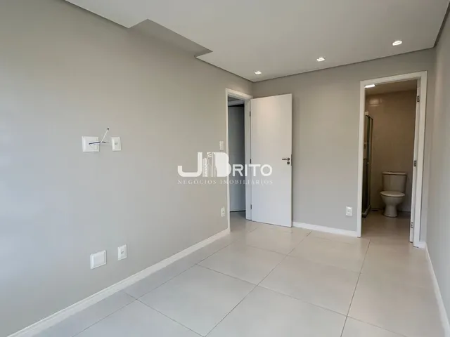 Imagem 4: APARTAMENTO 57 M² 2 QUARTOS COM 1 SUÍTE REFORMADO, ARMAÇÃO