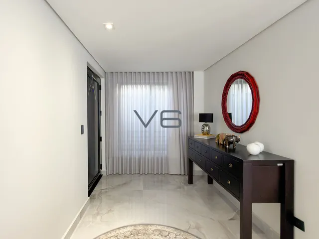 Imagem 11: Casa Alto Padrão em Condomínio com 437,24m² privativos, 4 quartos, 5 vagas de garagem