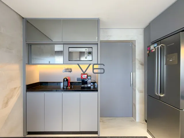 Imagem 12: Casa Alto Padrão em Condomínio com 437,24m² privativos, 4 quartos, 5 vagas de garagem