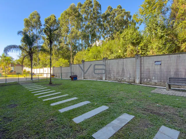 Imagem 16: Apartamento Padrão com 2 quartos, 1 vaga de garagem, 54m² privativos, no Pinheirinho