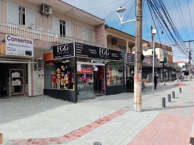 Imagem 3: Casa e Loja Comércial na Avenida Aniceto Zacchi - Ponte do Imaruim em Palhoça/SC
