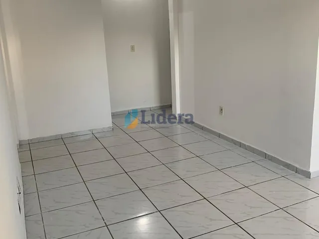 Imagem: Apto terreo com área externa- 2 quartos