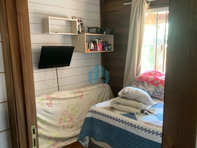 Imagem 6: Duas Casas em Terreno, a Poucos Minutos da Praia Central, Próximas ao Centro, Palhocinha