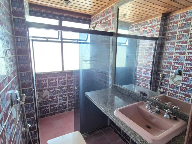 Imagem 8: Cobertura de Luxo no Itaigara: 6 quartos, piscina privativa e vista espetacular. Agende